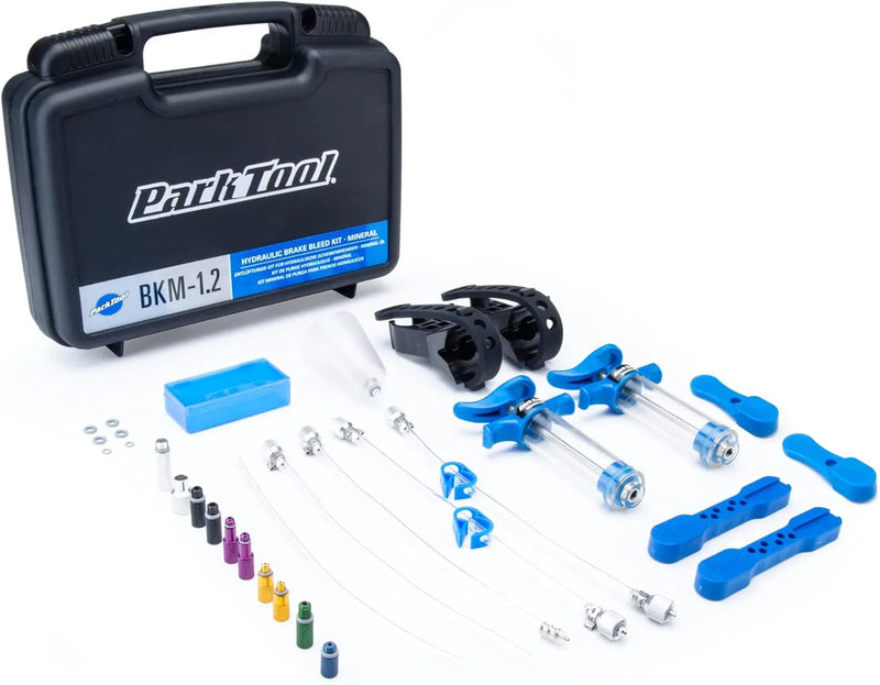 Hydraulic brake fluid discharge kit suitable for mineral oil L4